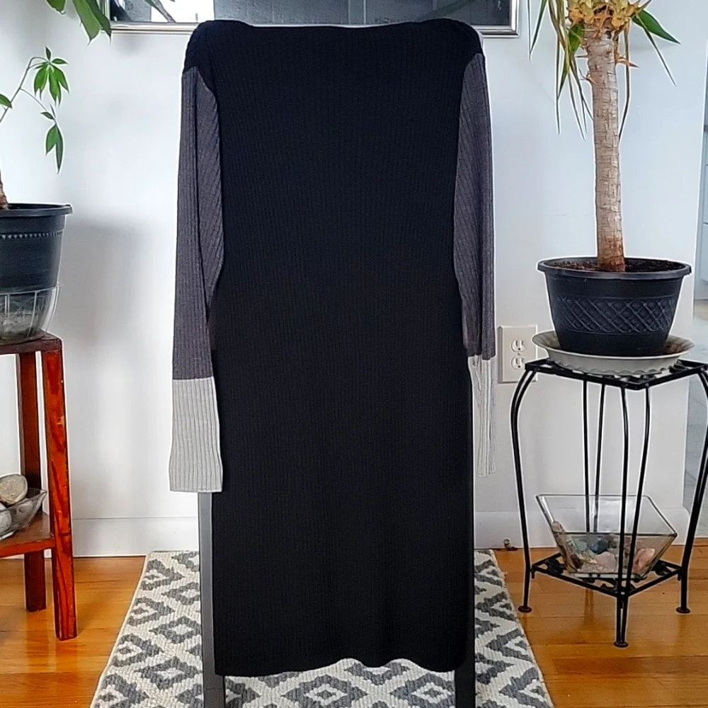 Carole Little Sweater Dress, Large, Black & Gray